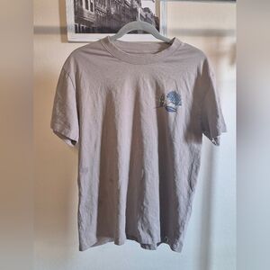 Free Planet Men's Gray T-Shirt with Blue Tree Design